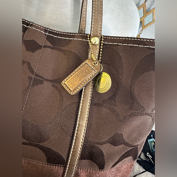 Coach Signature Tote & Matching Wristlet - Picture 2 of 10